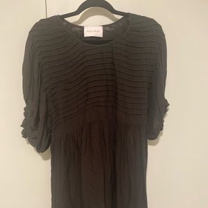 Holiday shirt/babydoll style dress size small excellent condition